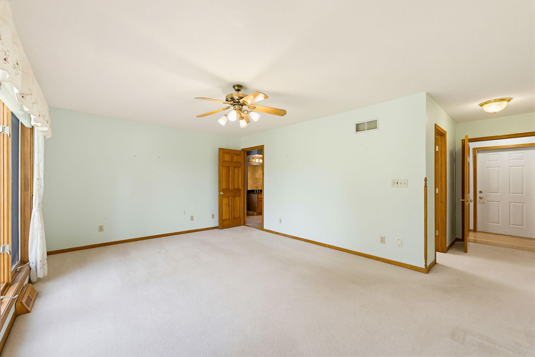 W341-s9391 County Road East Eagle, WI 53119 - Photo 25 of 53 25-web-or-mls-w341s9391-county-rd-e