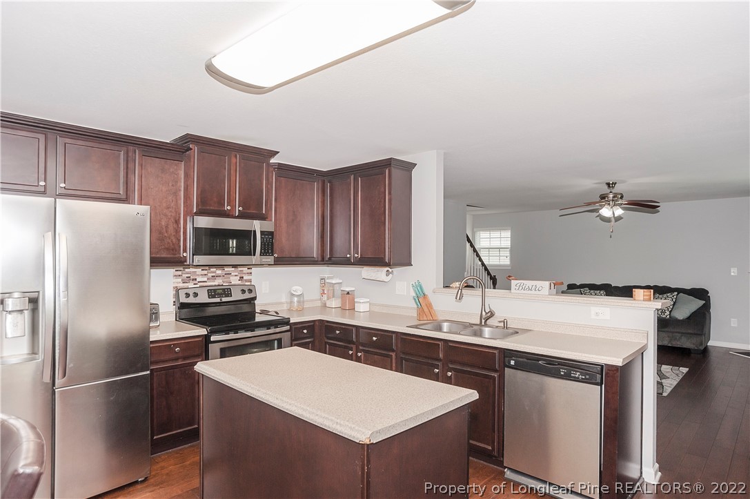 86 Stone Chase Way Spring Lake, NC 28390 - Photo 8 of 48 Gallery Image 8
