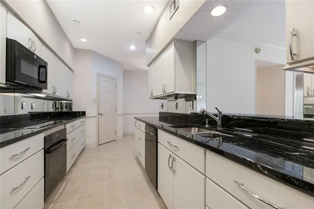 $615,000 | 801 Rue Burgundy Other, Unit 218, Metairie, LA 70005