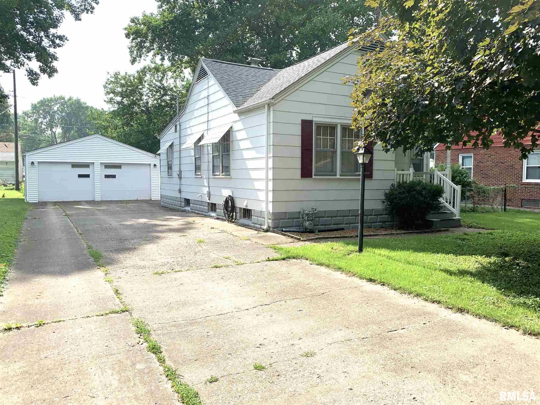 3225 South Palmer Street Springfield, IL 62703 - Photo 10 of 32