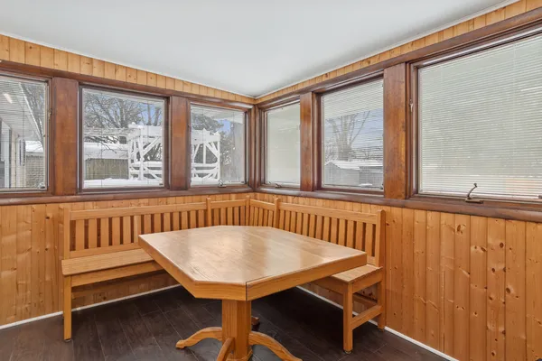$425,000 | 1902 North Washington Street, Wheaton, IL 60187