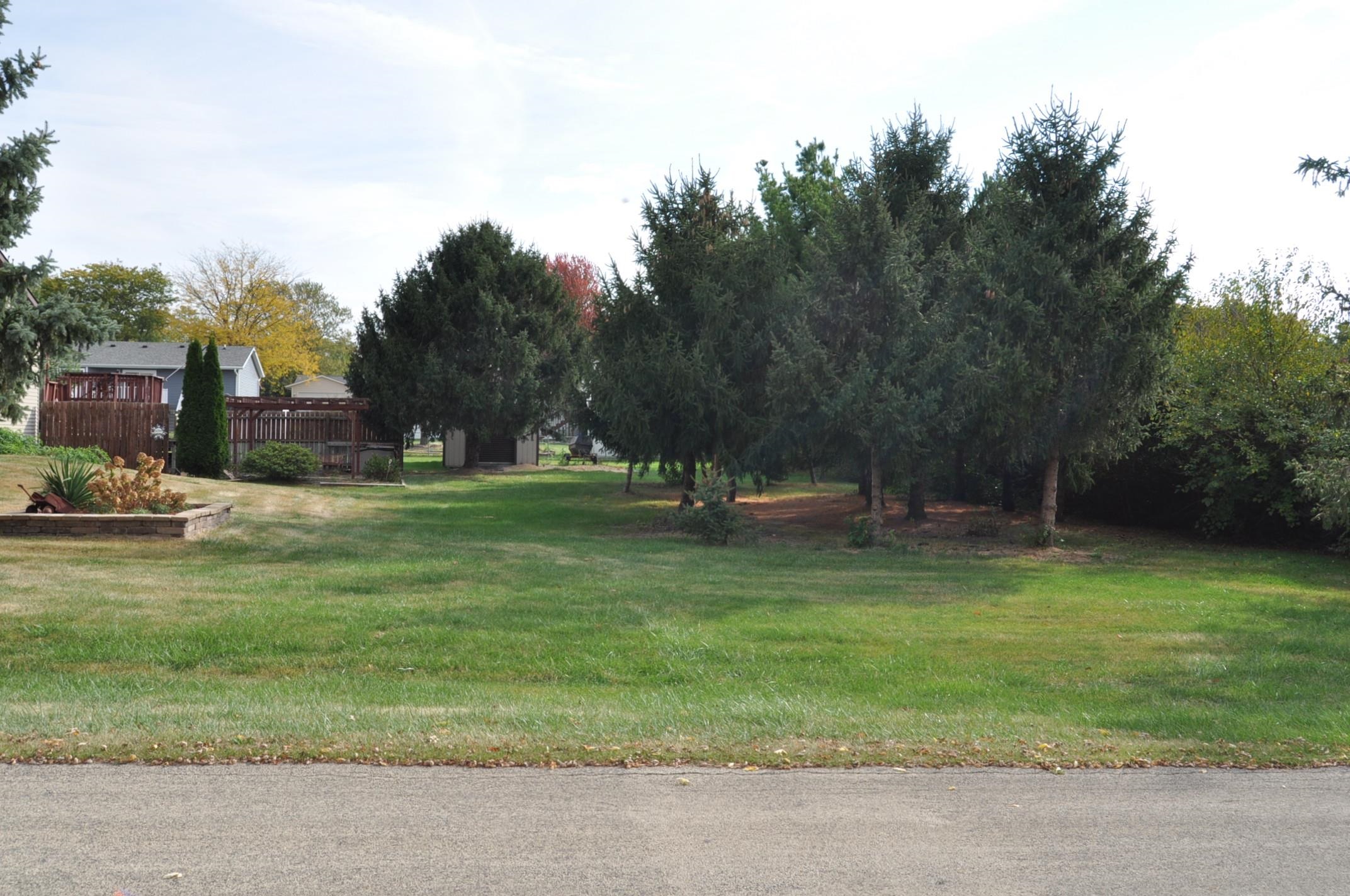135 Fieldcrest Lane Cedarville, IL 61013 - Photo 34 of 45 a view of a park with large trees