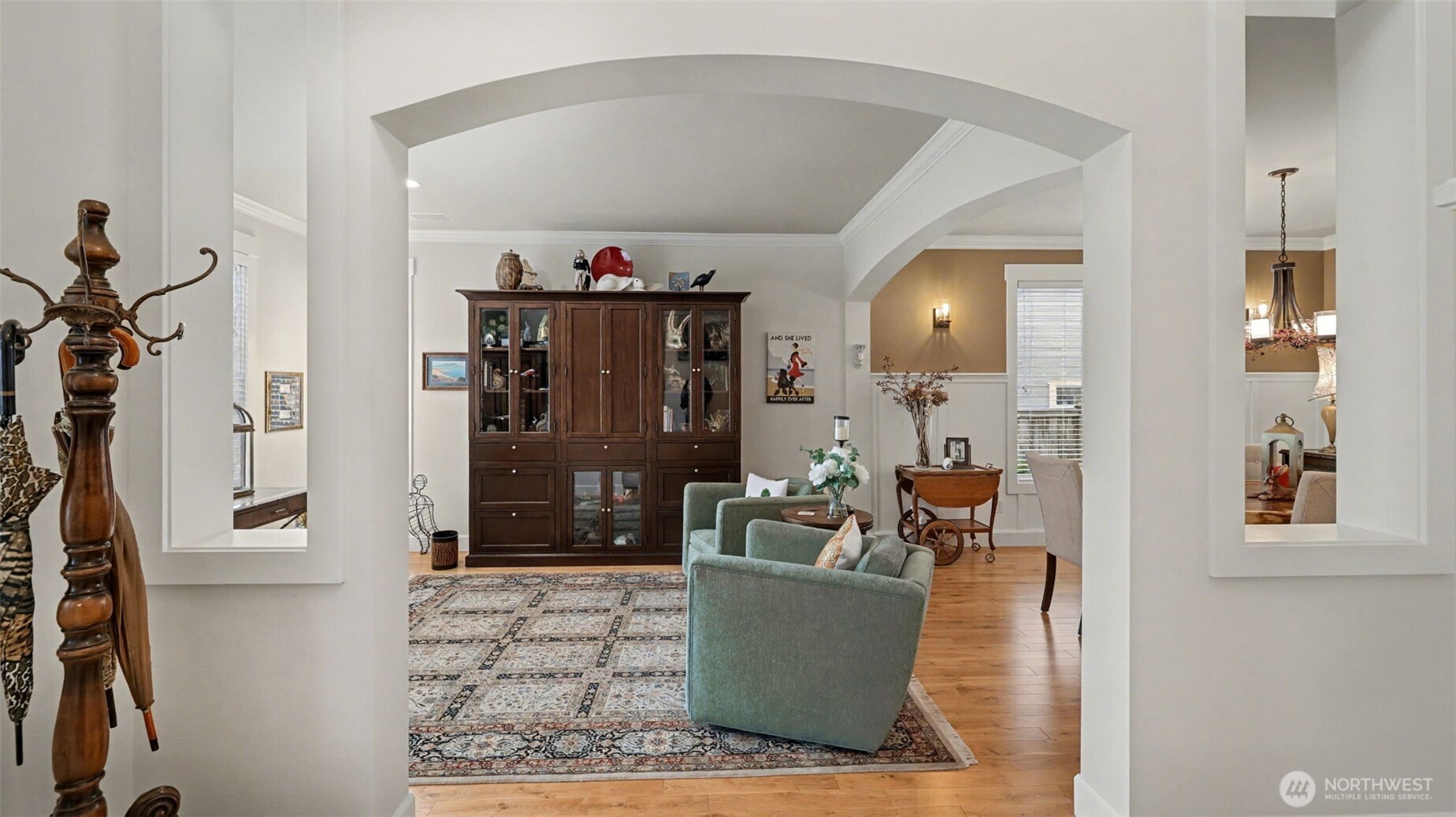 1110 North 27th Place Renton, WA 98056 - Photo 3 of 23