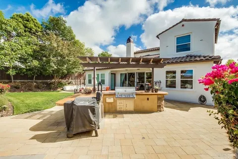 $2,649,000 | 3388 Corte Panorama, Carlsbad, CA 92009