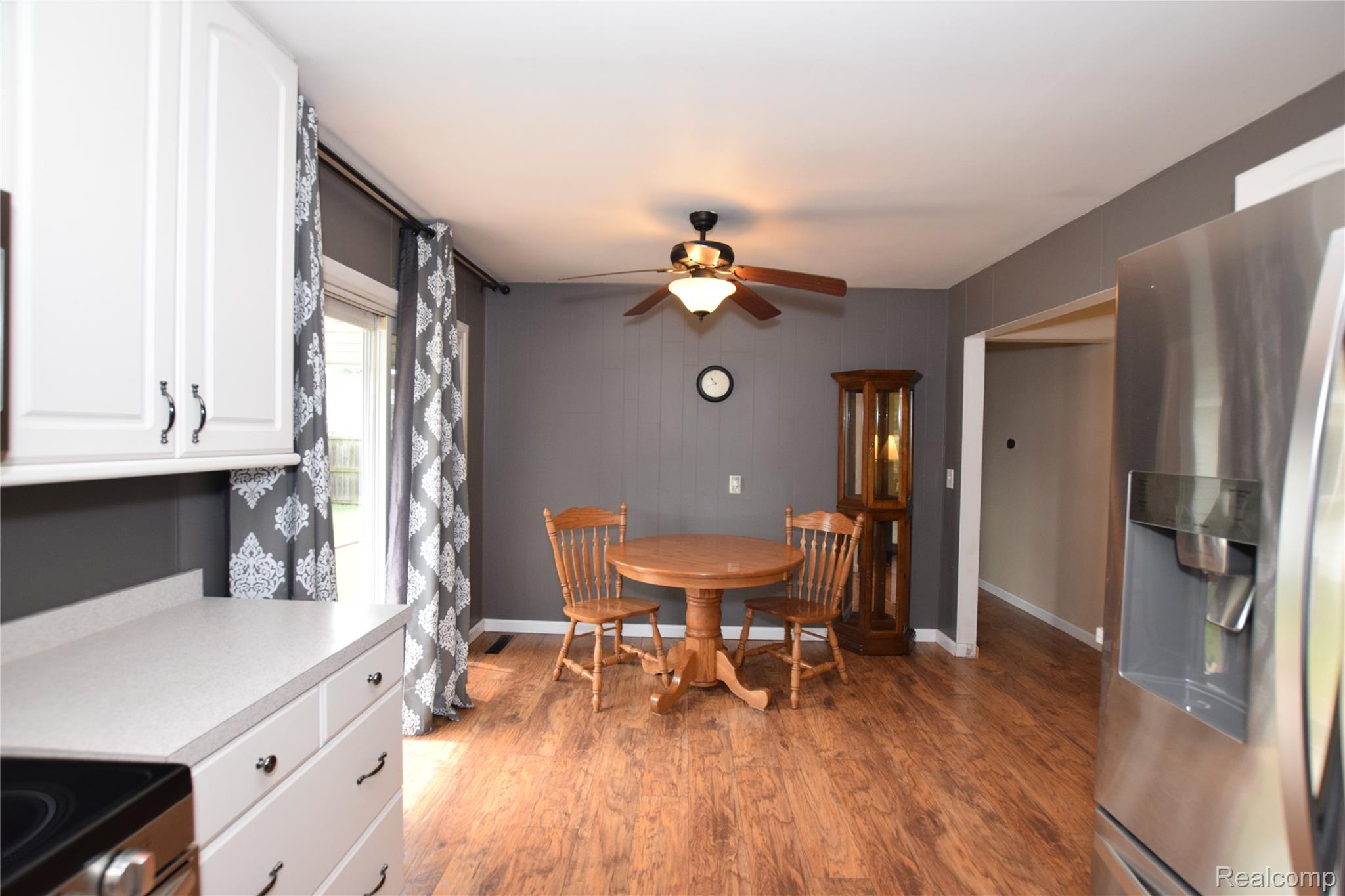 2482 Anderson Road Saginaw, MI 48603 - Photo 7 of 12 kit2.JPG