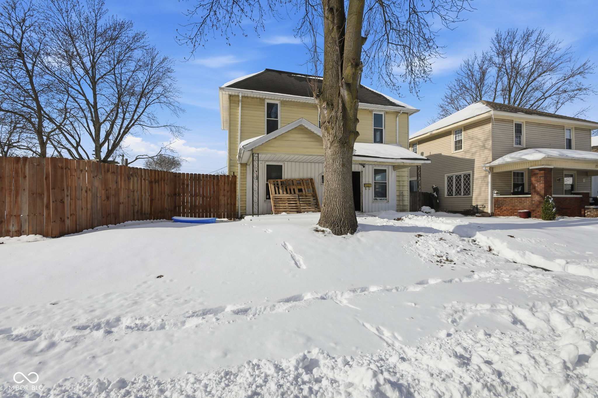 2317 Fletcher Street Anderson, IN 46016 - Photo 2 of 20