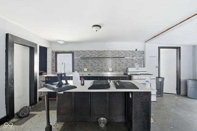 $85,000 | 2317 Fletcher Street, Anderson, IN 46016