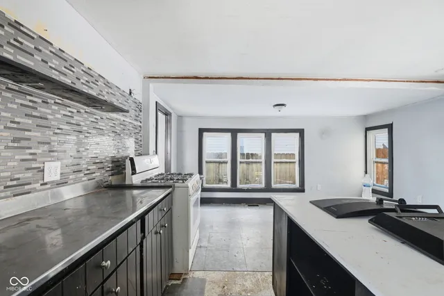 $85,000 | 2317 Fletcher Street, Anderson, IN 46016