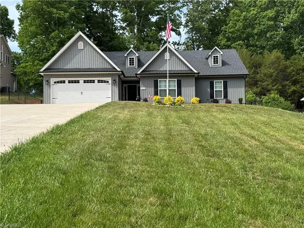 $415,000 | 429 Winchester Drive, King, NC 27021