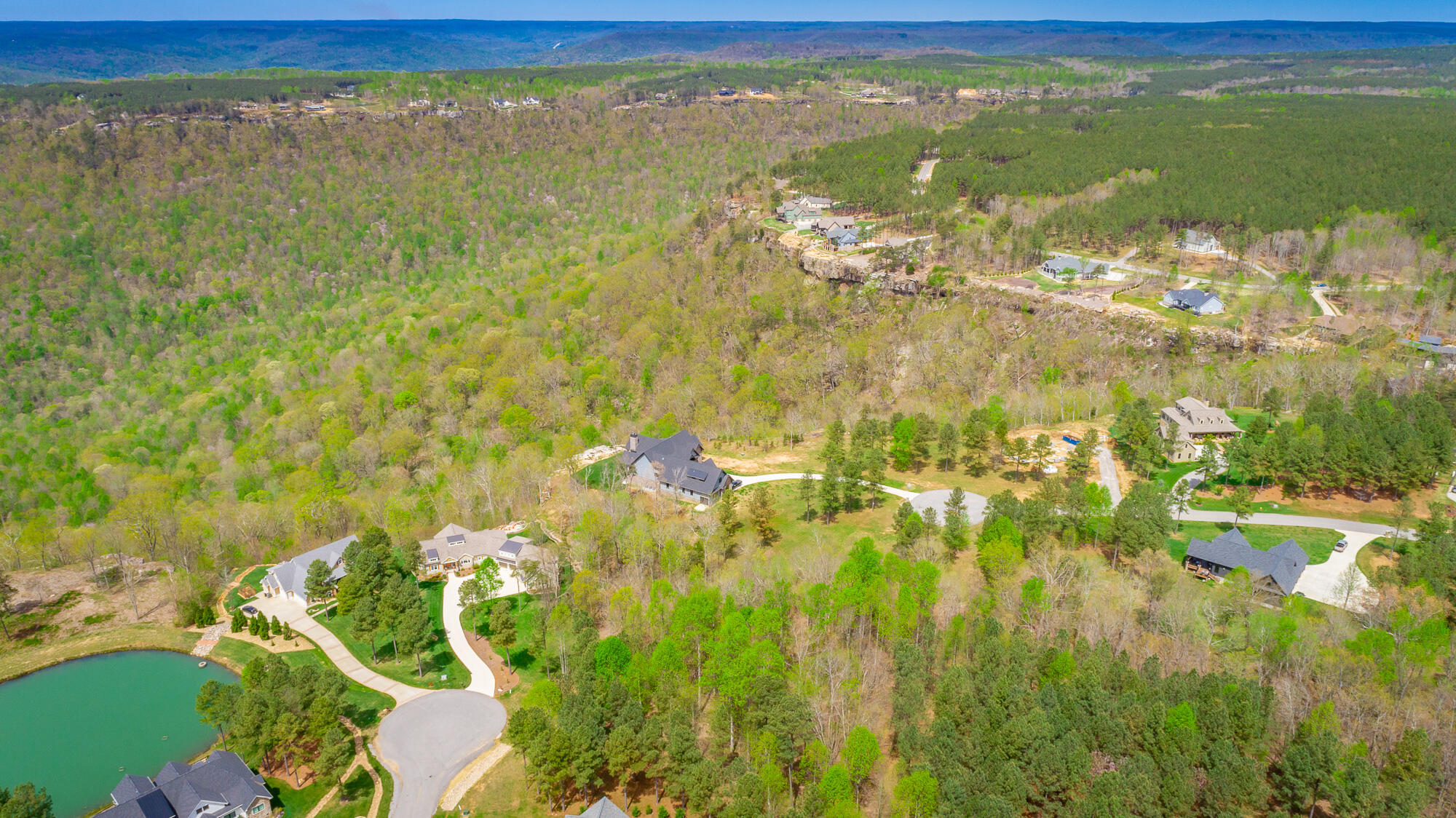 300 Deer Ridge Point, Unit SV190 Jasper, TN 37347 - Photo 16 of 70 300 Deer Ridge Pointe Lot JH190 HD-19