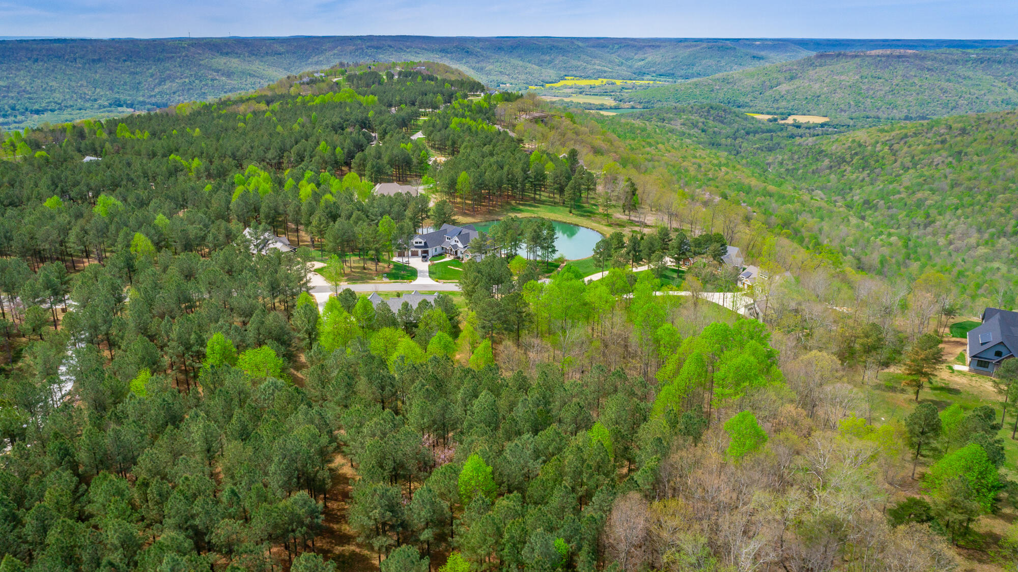 300 Deer Ridge Point, Unit SV190 Jasper, TN 37347 - Photo 26 of 70 300 Deer Ridge Pointe Lot JH190 HD-29