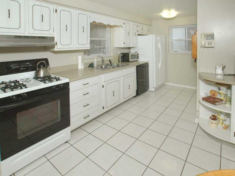 496 Rainier Drive Plum, PA 15239 - Photo 3 of 21 Kitchen.