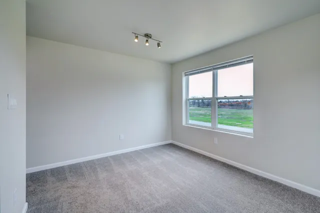 $1,400 | 155 Plez Morgan, Unit 6C, Montgomery, TX 77356