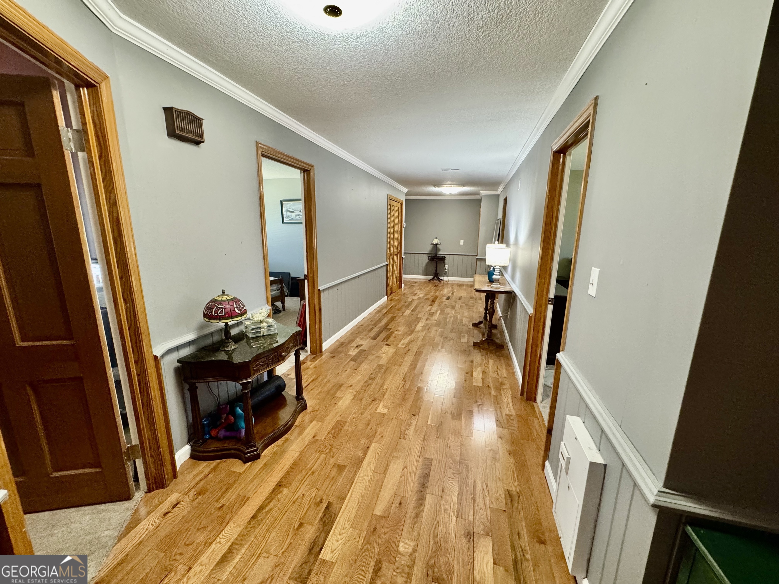 1530 Lankford Road Bowersville, GA 30516 - Photo 8 of 14 a view of a living room
