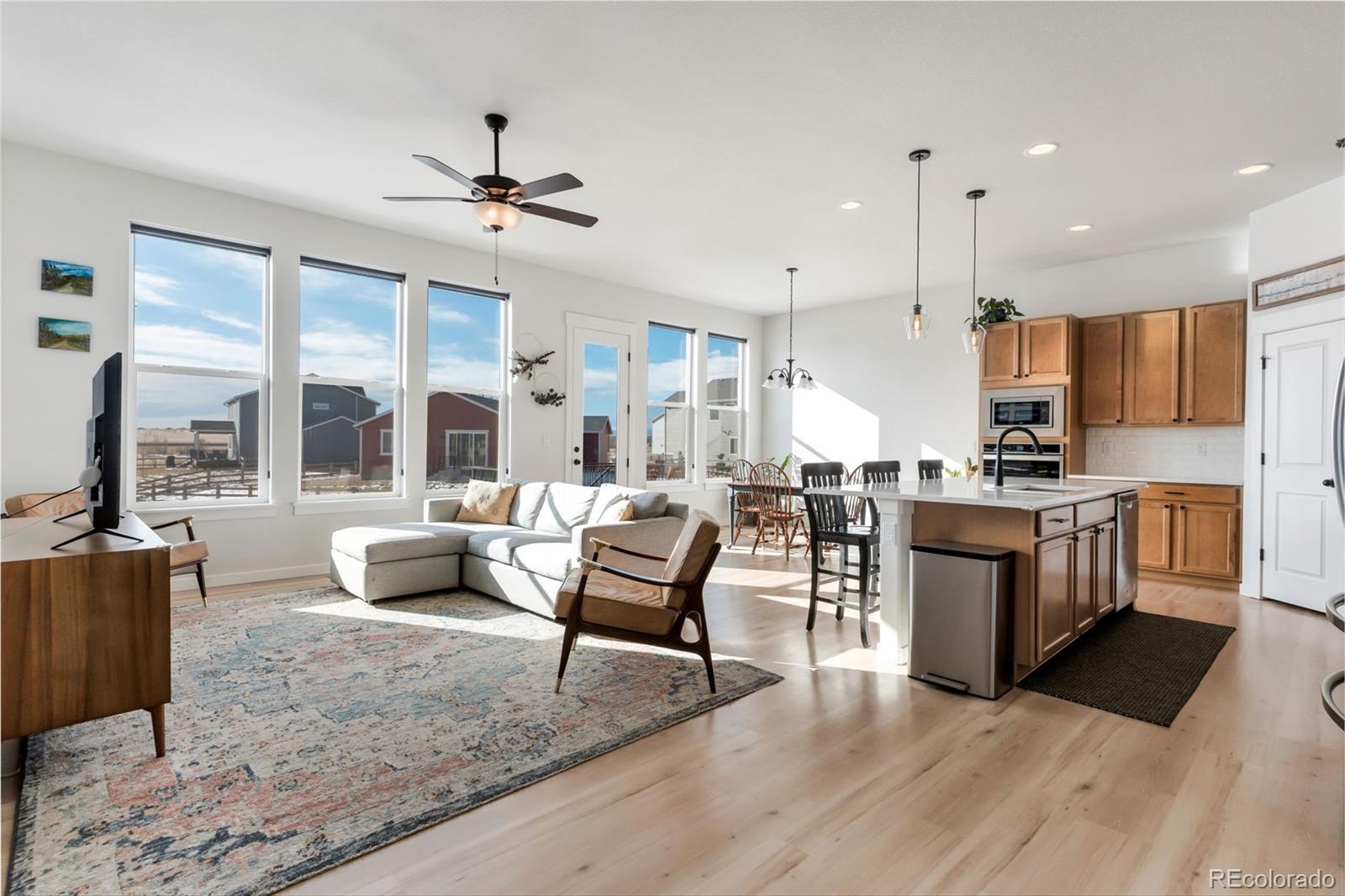 293 Mount Rainier Street Berthoud, CO 80513 - Photo 2 of 33