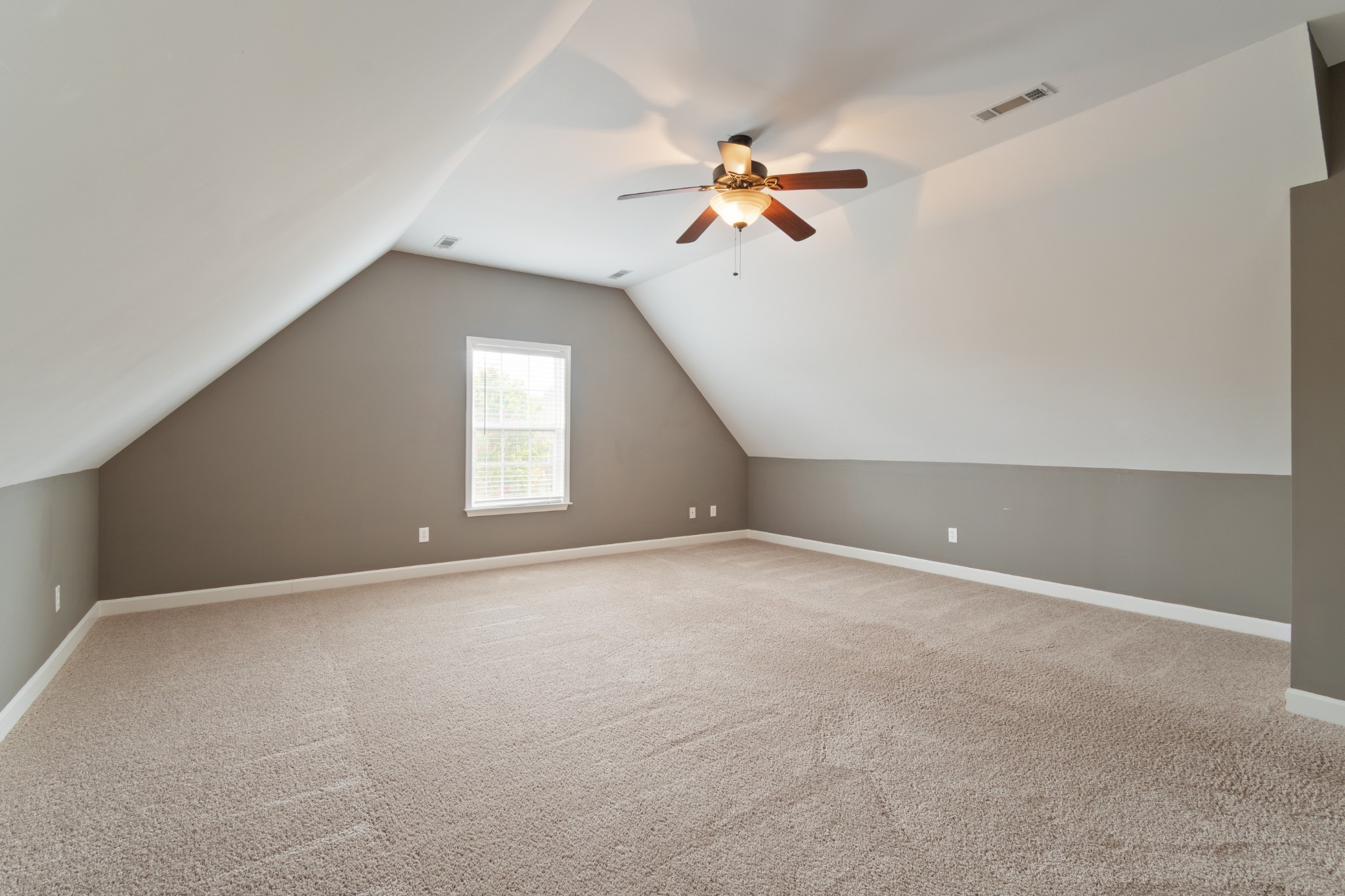 135 Ridgebend Drive Murfreesboro, TN 37128 - Photo 42 of 60 Gallery Image 42