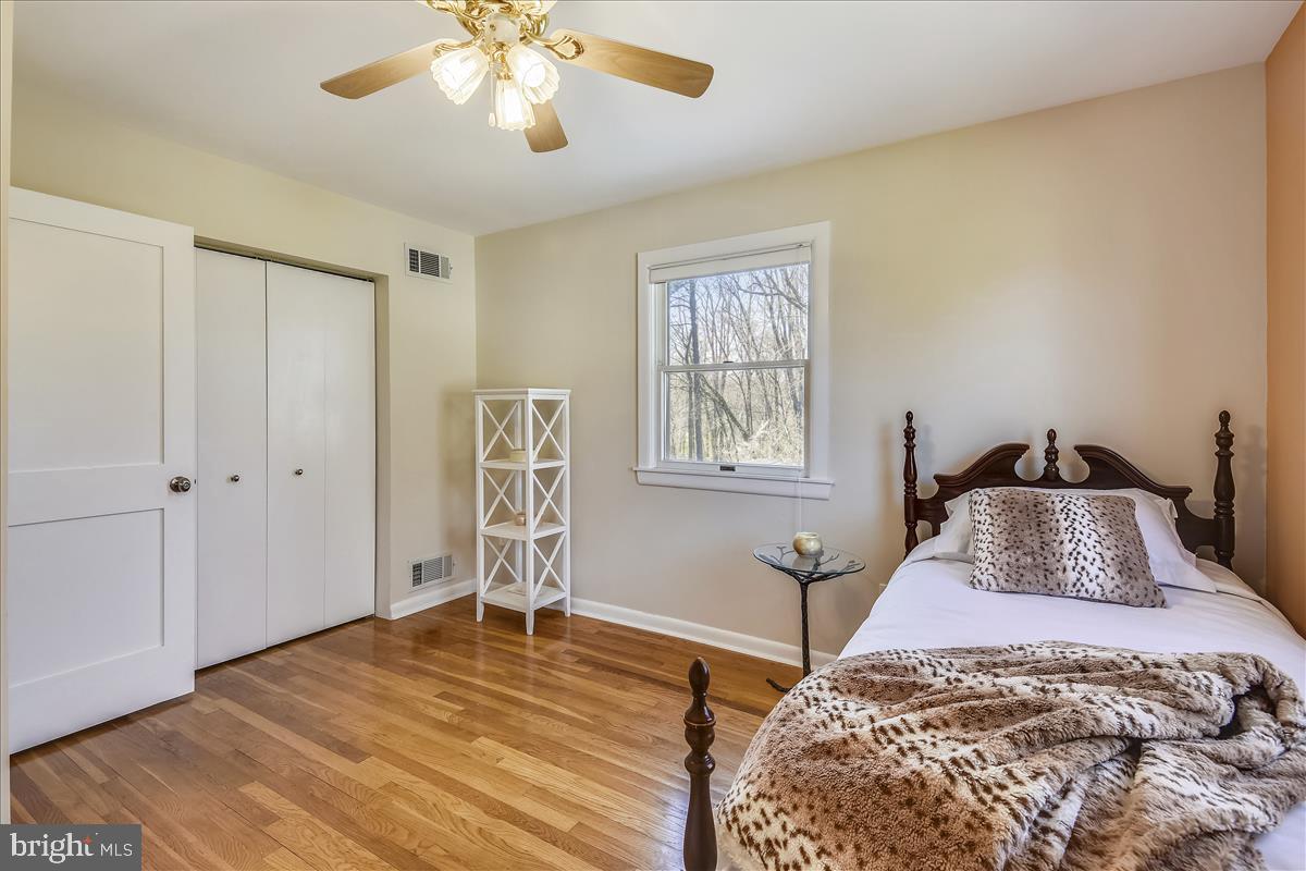 1944 Foxhall Road McLean, VA 22101 - Photo 19 of 39 Bedroom 4