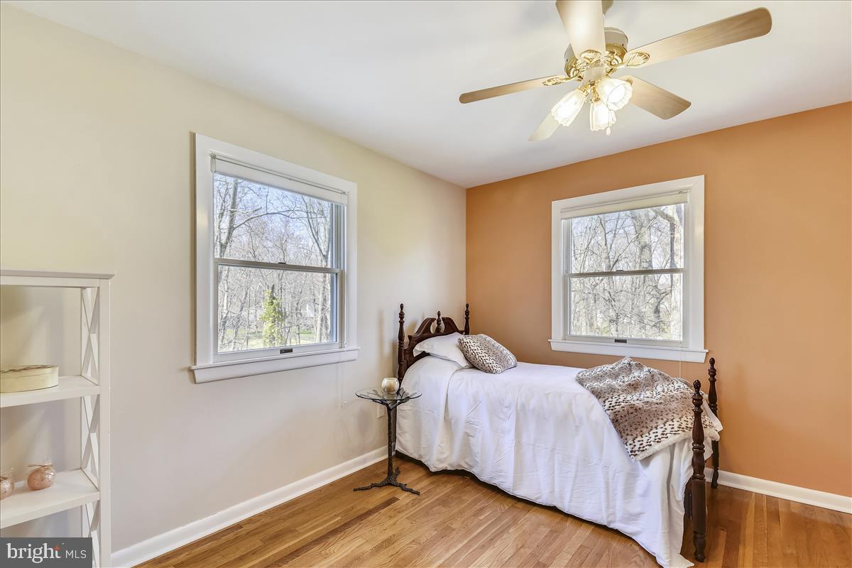 1944 Foxhall Road McLean, VA 22101 - Photo 20 of 39 Bedroom 4