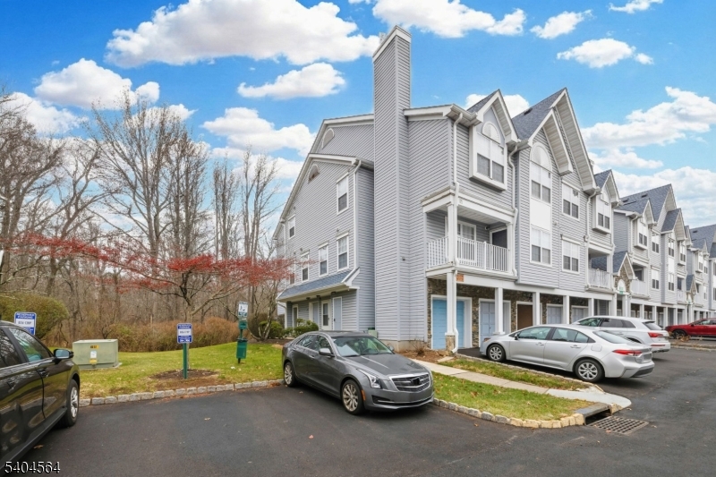 191 Prestwick Way Edison, NJ 08820 - Photo 1 of 20