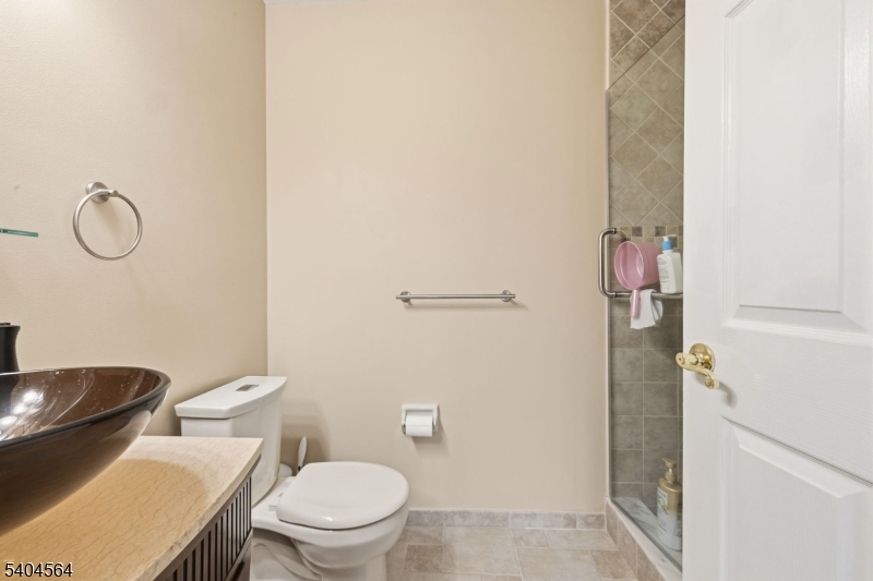 191 Prestwick Way Edison, NJ 08820 - Photo 8 of 20