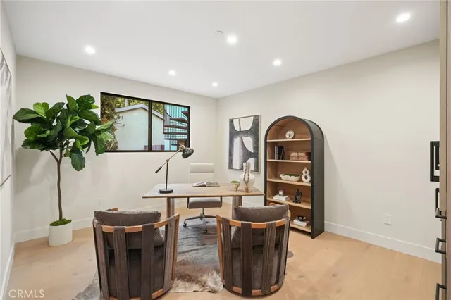 a view of a outdoor space with lounge chair