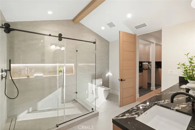 $20,000 | 4551 Alonzo Avenue, Encino, CA 91316