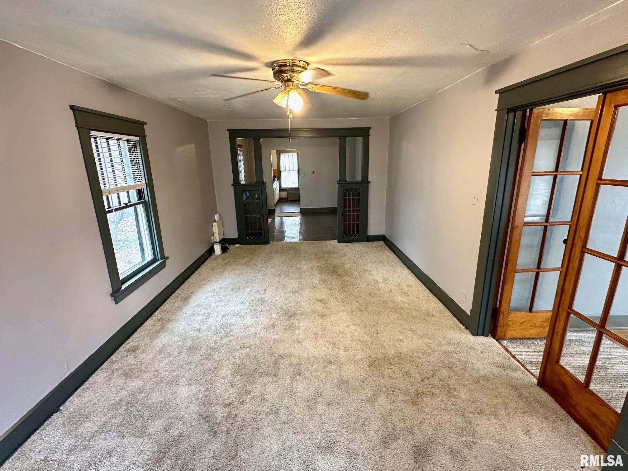 118 Spaulding Place Jacksonville, IL 62650 - Photo 5 of 18