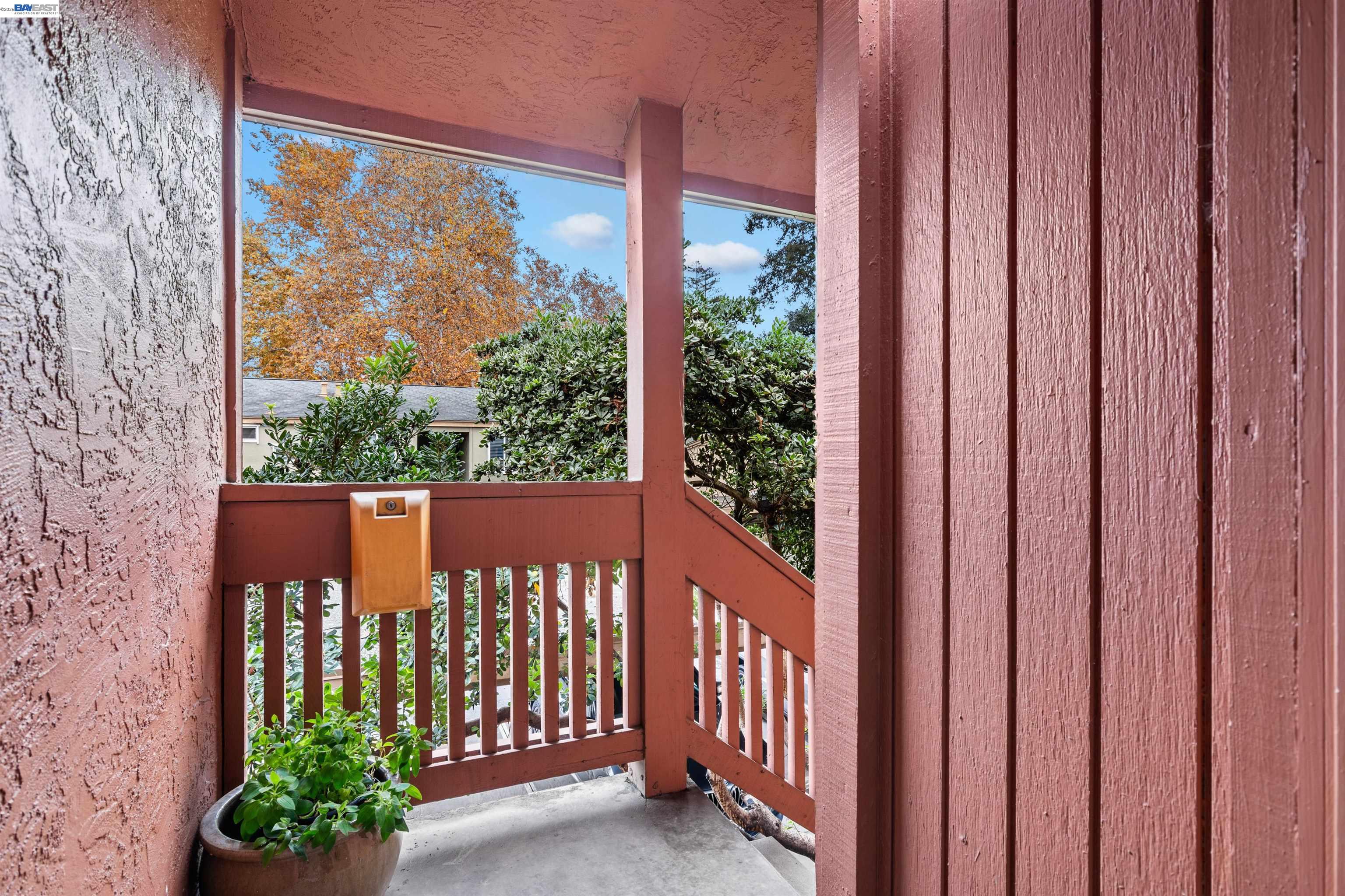 810 Oak Grove Road, Unit 104 Concord, CA 94518 - Photo 16 of 31