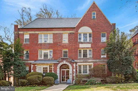 $305,000 | 3022 Porter Street Northwest, Unit 102, Washington, DC 20008