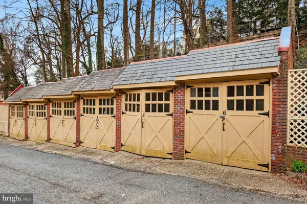 $305,000 | 3022 Porter Street Northwest, Unit 102, Washington, DC 20008