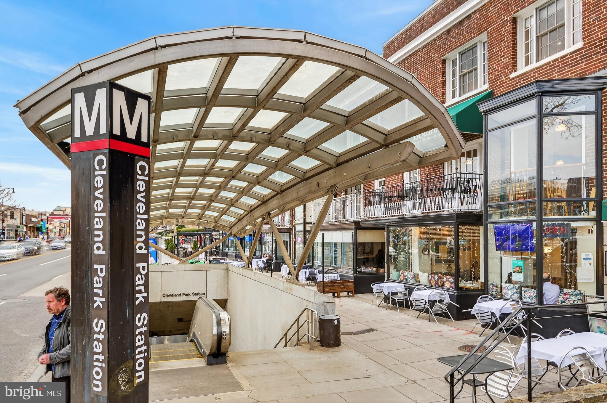 3022 Porter Street Northwest, Unit 102 Washington, DC 20008 - Photo 22 of 30