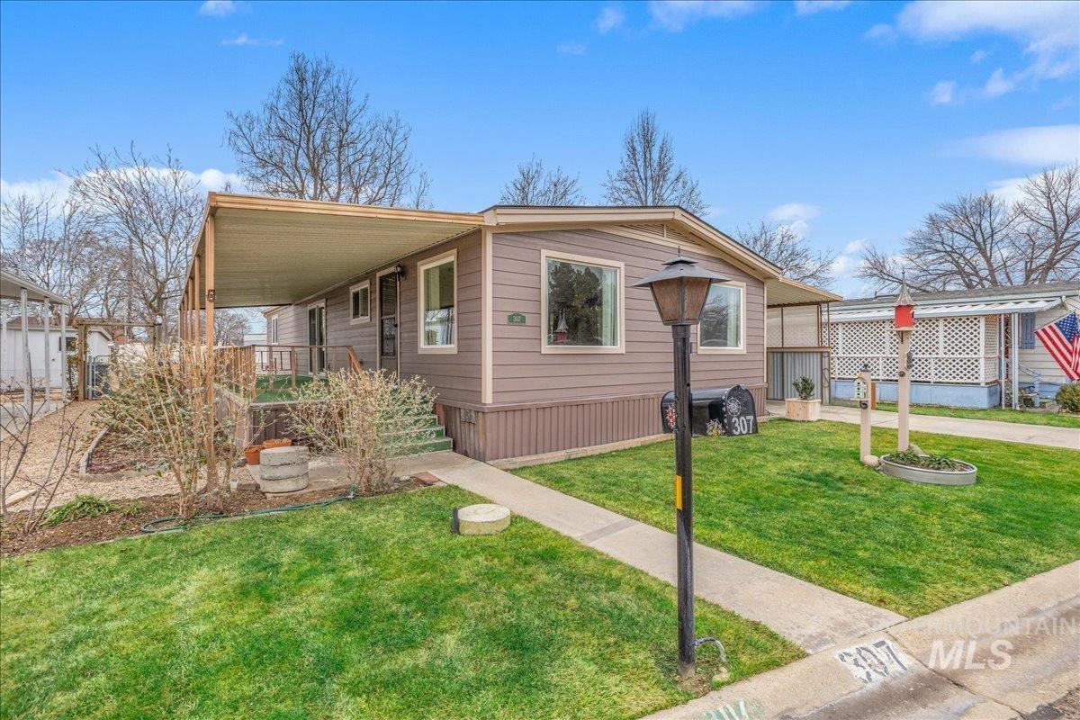 307 Driftwood Road Boise, ID 83713 - Photo 1 of 1
