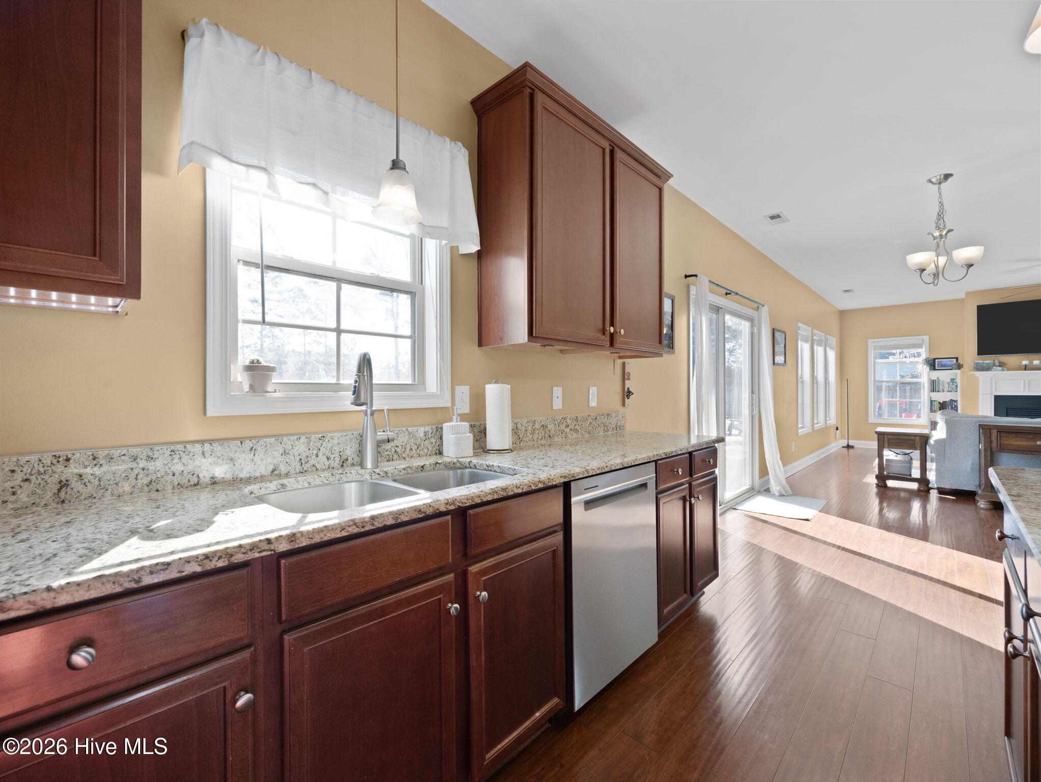 303 Merrick Way Hubert, NC 28539 - Photo 10 of 57 7-web-or-mls-303 Merrick Way 13