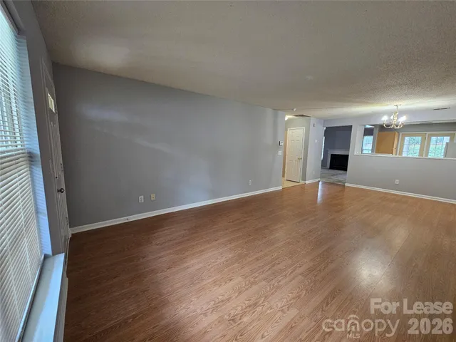 $1,700 | 10035 University Park Lane, Charlotte, NC 28213