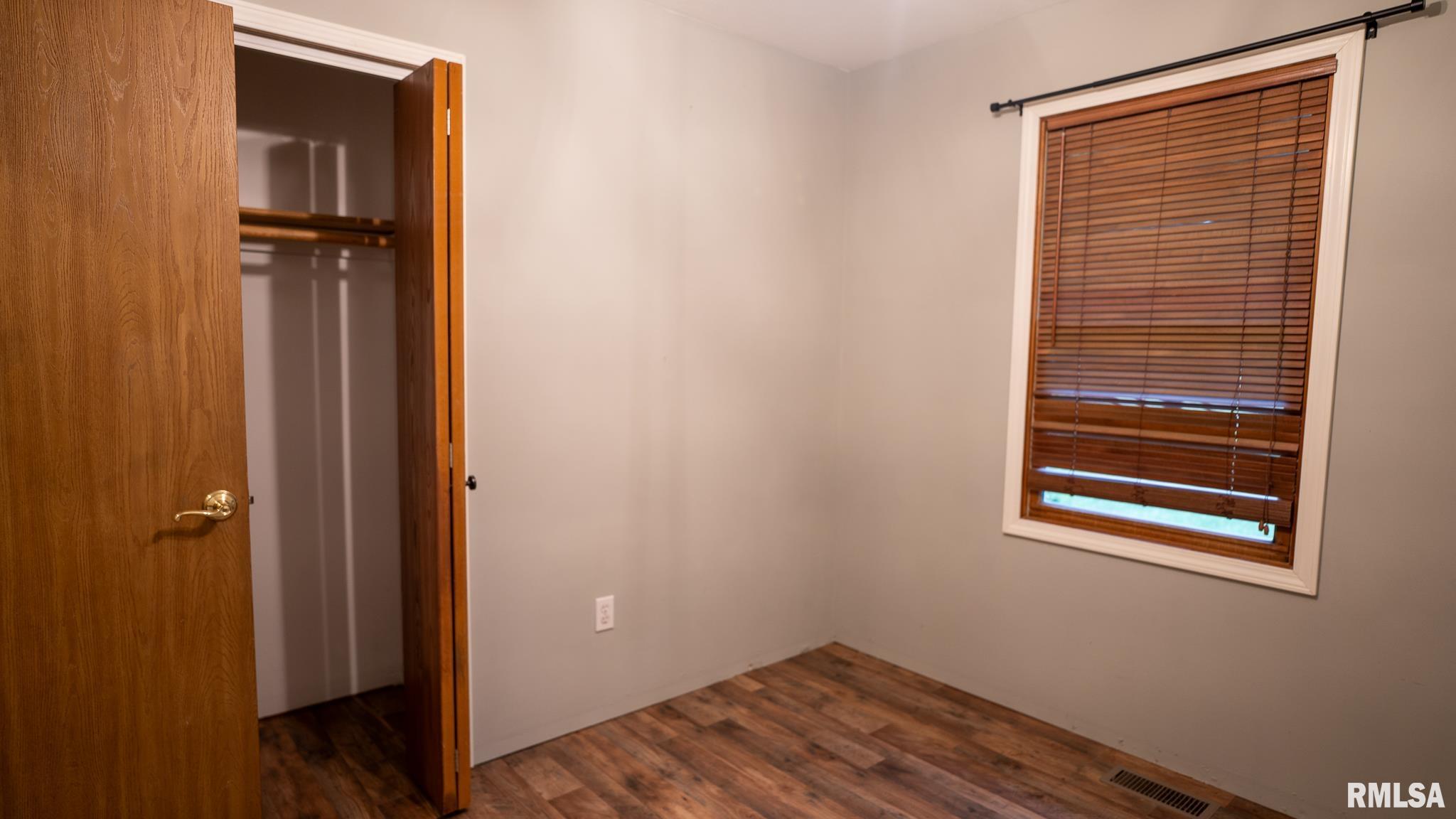 802 Winters Street Augusta, IL 62311 - Photo 21 of 38 Gallery Image 21