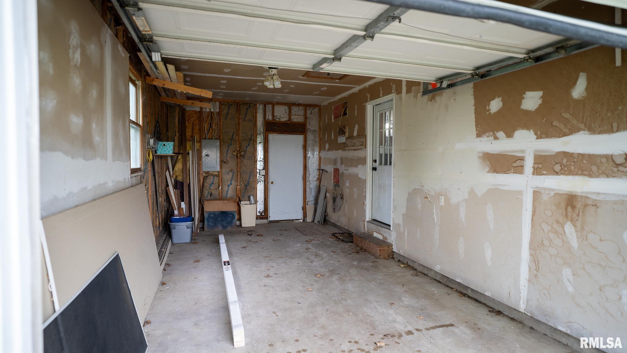 802 Winters Street Augusta, IL 62311 - Photo 27 of 38 Gallery Image 27