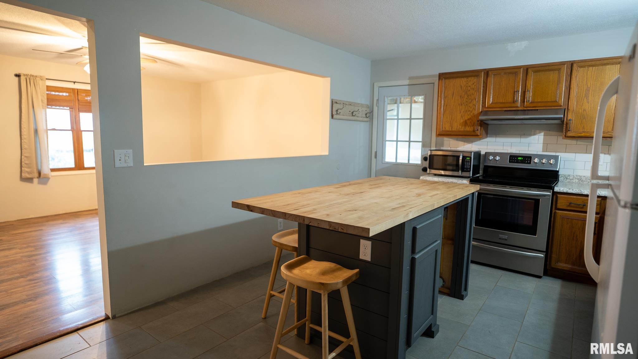 802 Winters Street Augusta, IL 62311 - Photo 10 of 38 Gallery Image 10