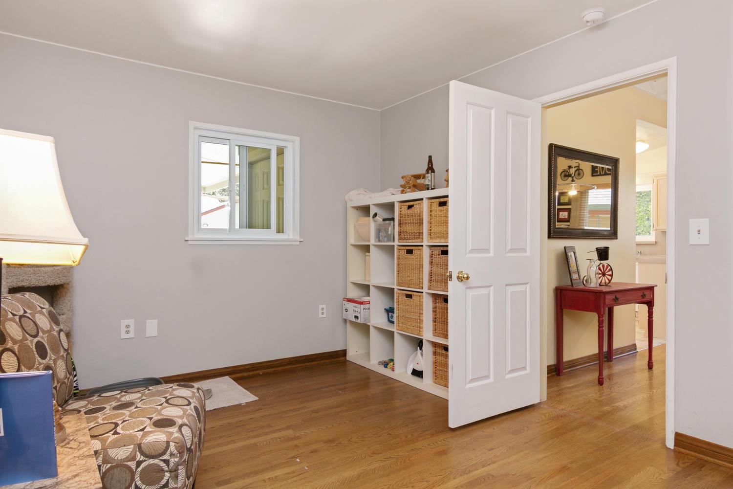 750 South Rice Road Ojai, CA 93023 - Photo 17 of 27 a view of livingroom with furniture and wooden floor