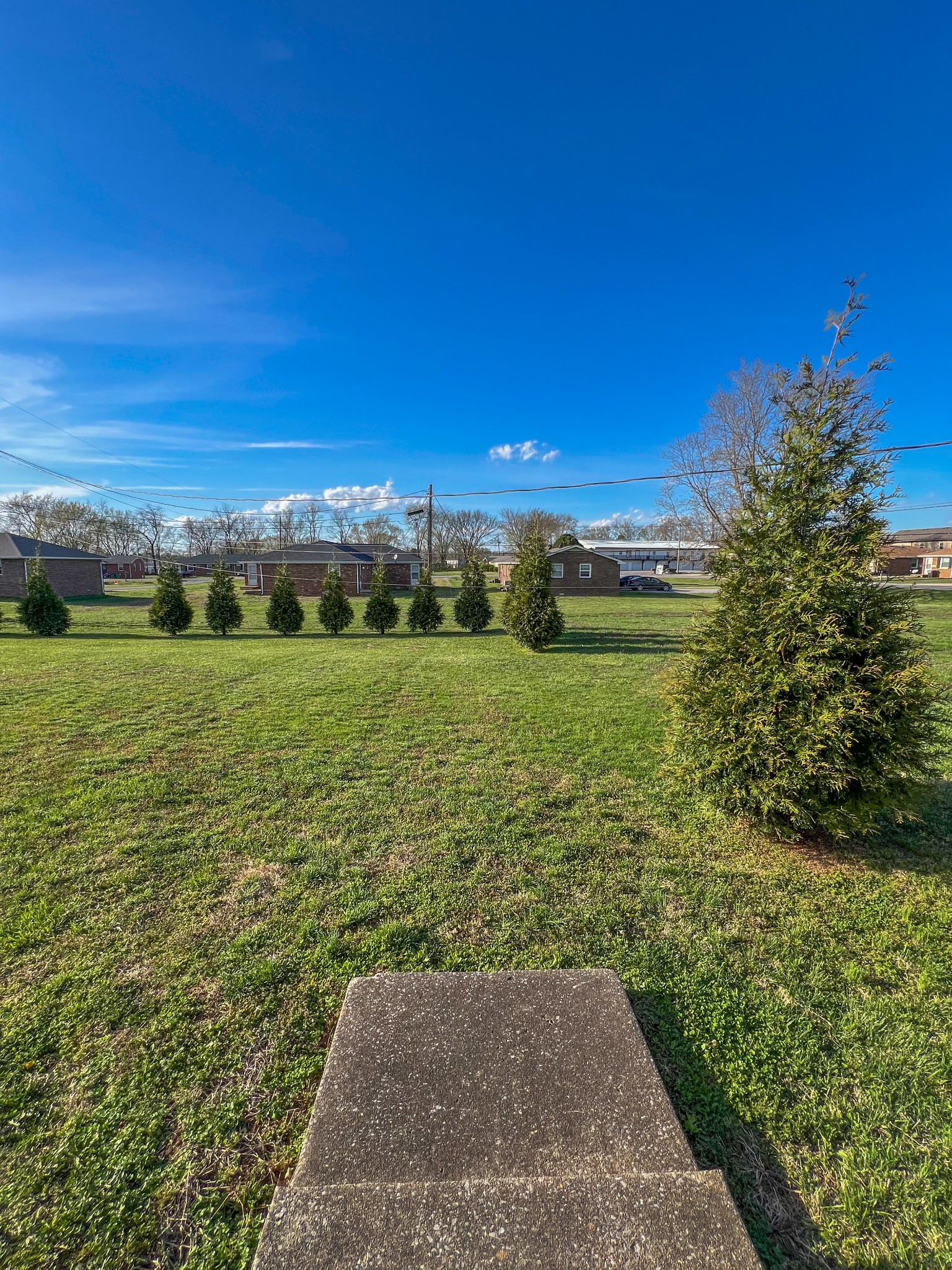 135 Airport Road, Unit C Clarksville, TN 37042 - Photo 15 of 16 a view of a field with an ocean