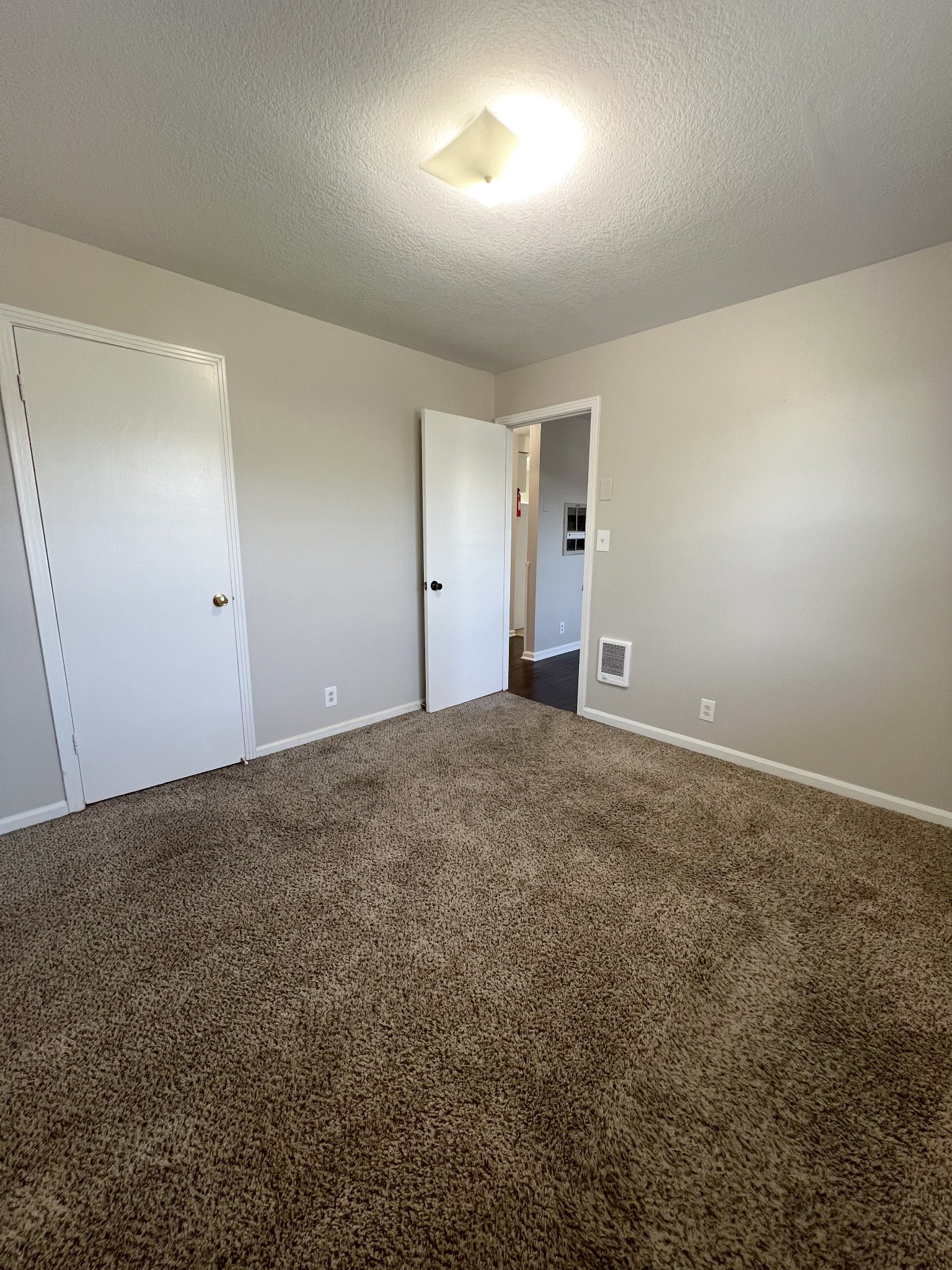 135 Airport Road, Unit C Clarksville, TN 37042 - Photo 10 of 16 a view of an empty room