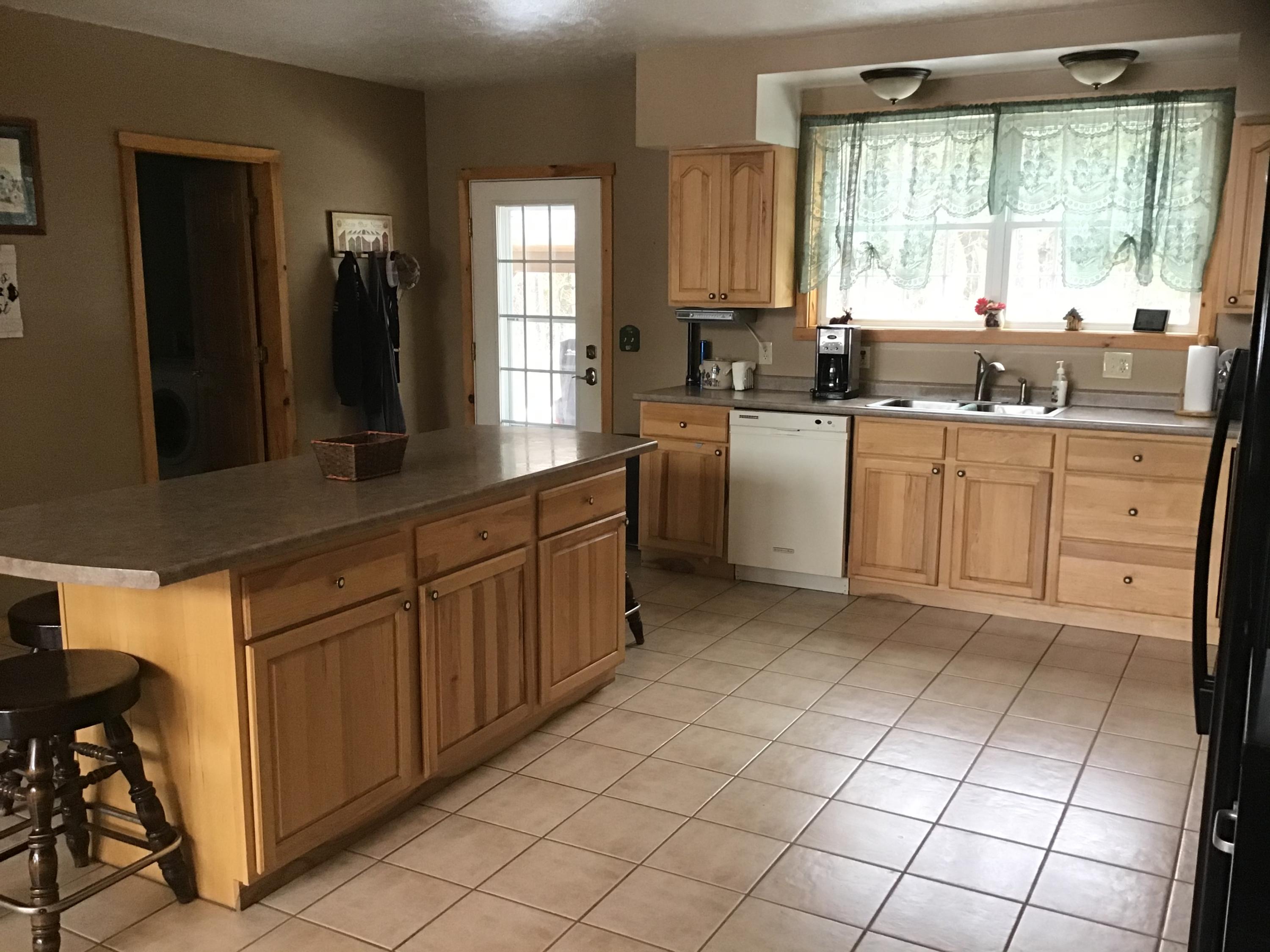 84 Bush Road Clinton, ME 04927 - Photo 2 of 23 Kitchen
