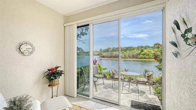 $4,500 | 8350 Wingate Drive, Unit 913, Sarasota, FL 34238