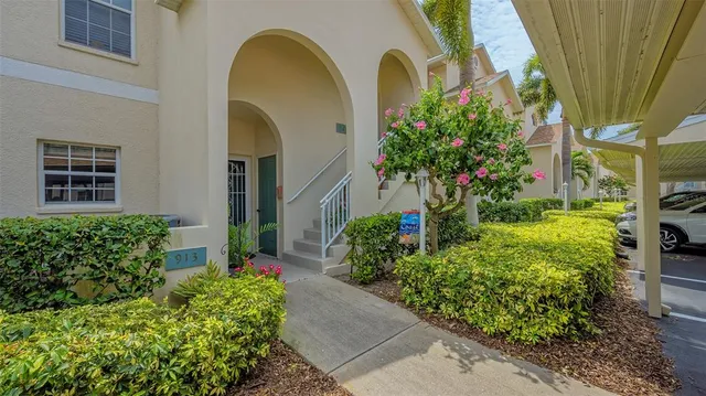 $4,500 | 8350 Wingate Drive, Unit 913, Sarasota, FL 34238