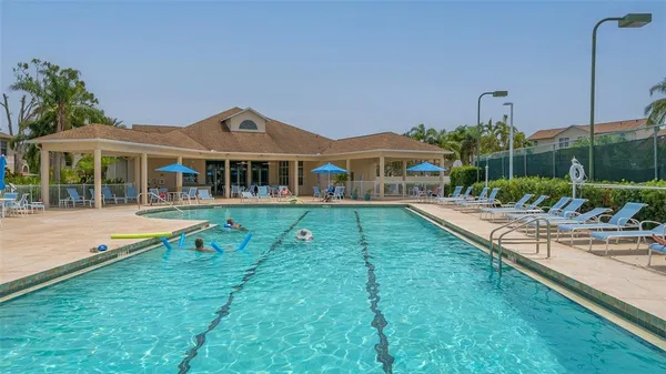 $4,500 | 8350 Wingate Drive, Unit 913, Sarasota, FL 34238