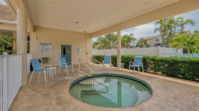 $4,500 | 8350 Wingate Drive, Unit 913, Sarasota, FL 34238