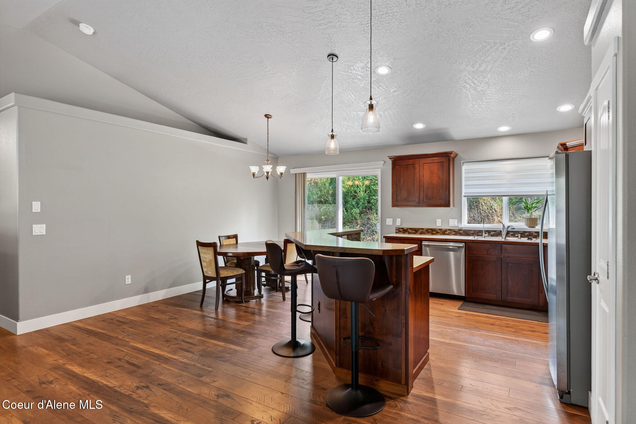 205 Old Farm Road Pinehurst, ID 83850 - Photo 20 of 91 Dining & Kitchen