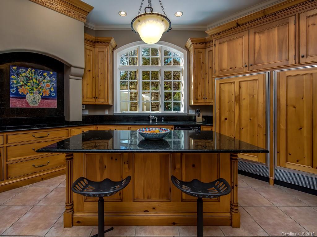 22 Busbee Road Biltmore Forest, NC 28803 - Photo 11 of 35 Gallery Image 11