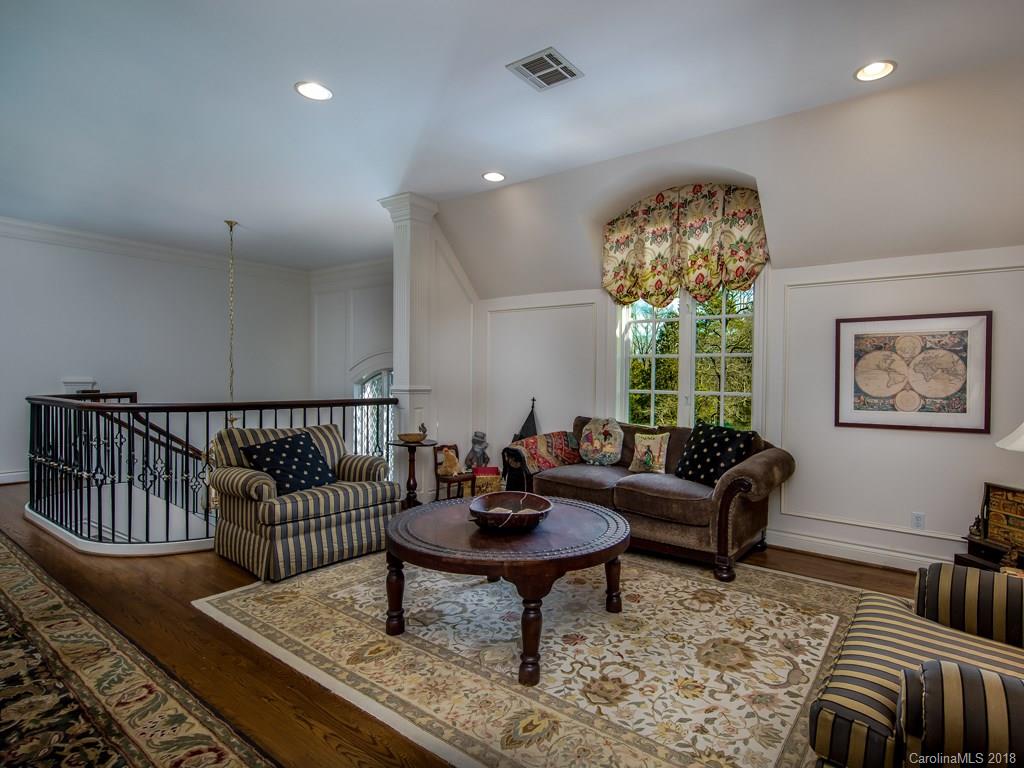 22 Busbee Road Biltmore Forest, NC 28803 - Photo 15 of 35 Gallery Image 15