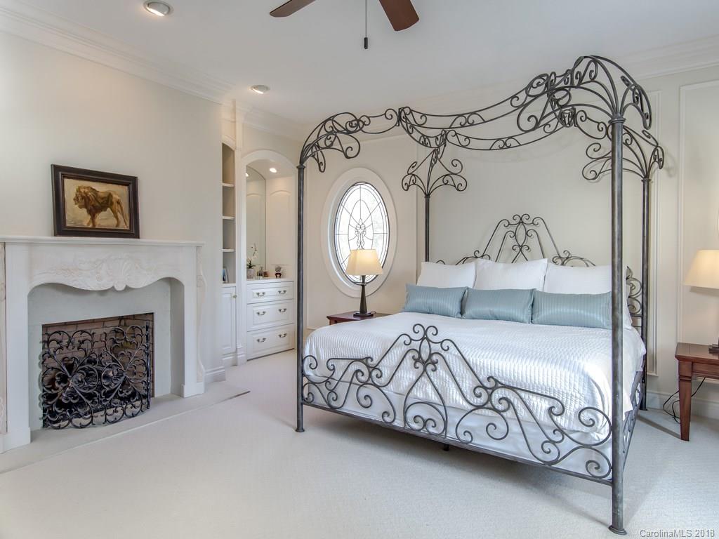 22 Busbee Road Biltmore Forest, NC 28803 - Photo 16 of 35 Gallery Image 16