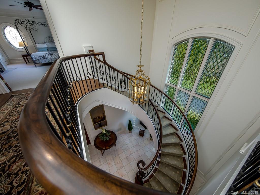 22 Busbee Road Biltmore Forest, NC 28803 - Photo 5 of 35 Gallery Image 5
